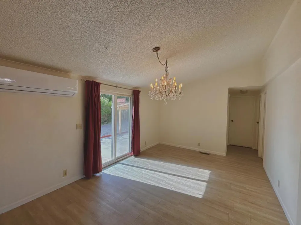 2055 Marni Court Palm Springs, CA 92262