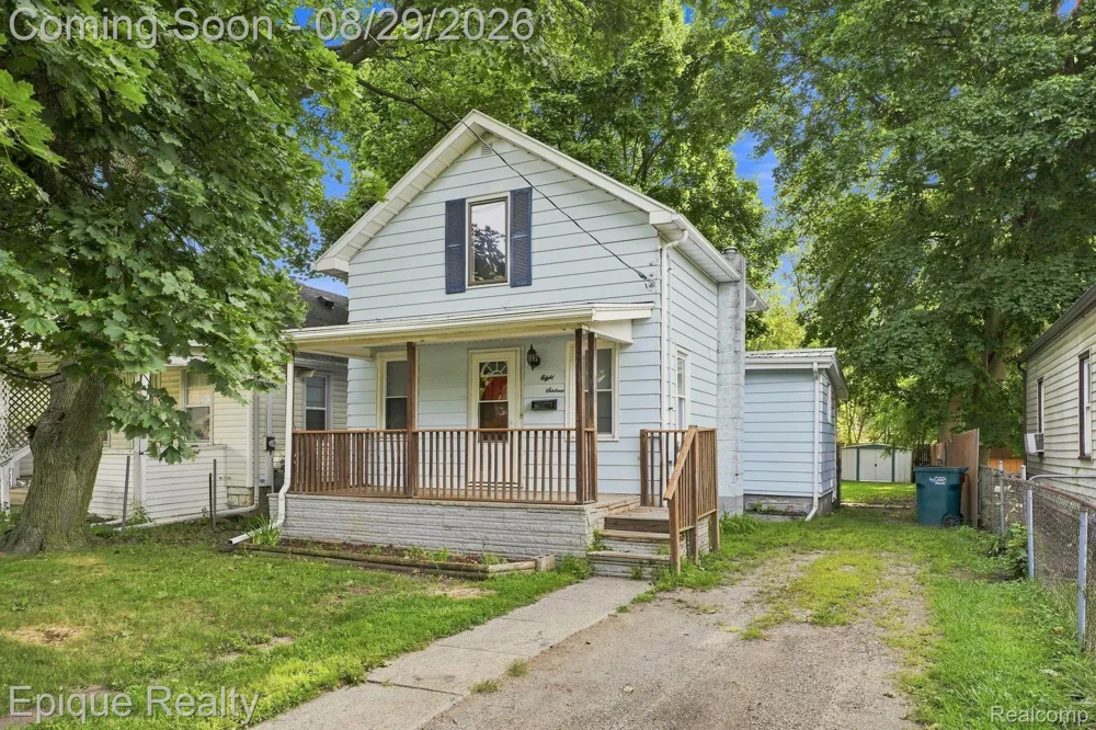 816 Comfort Street Lansing City, MI 48915