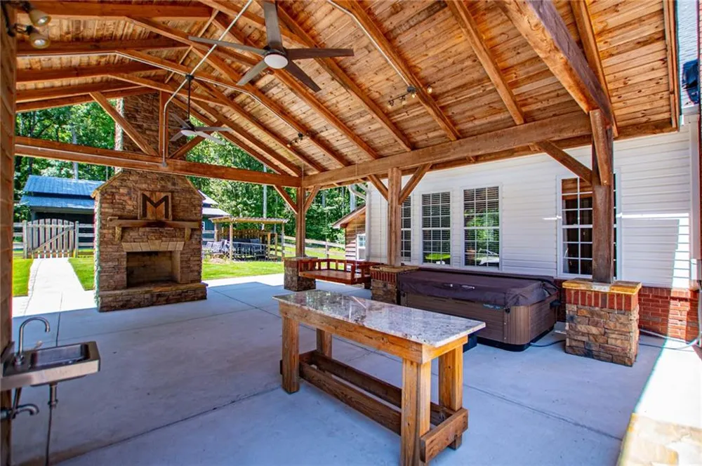555 Old Draketown Pass Temple, GA 30179