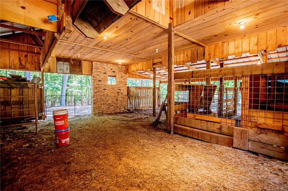 555 Old Draketown Pass Temple, GA 30179