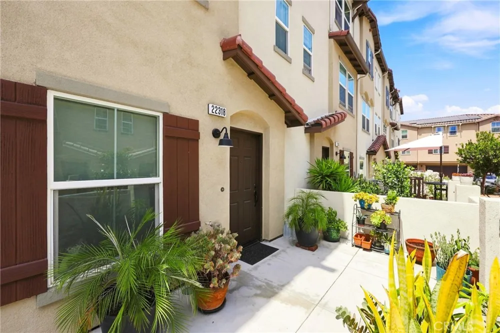 22318 Lily Ct Torrance, CA 90502