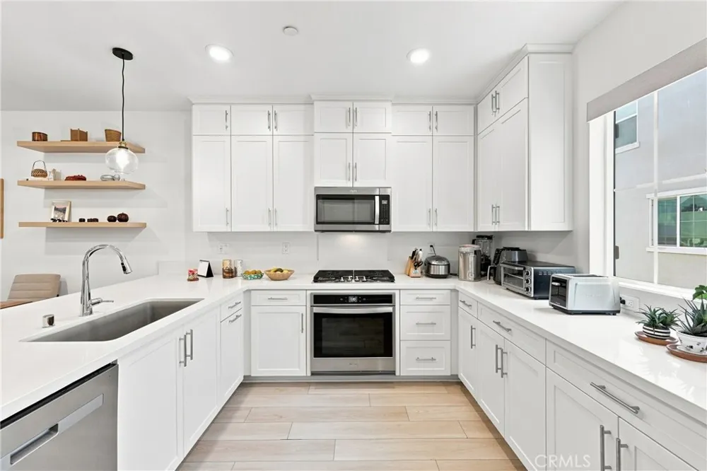 22318 Lily Ct Torrance, CA 90502