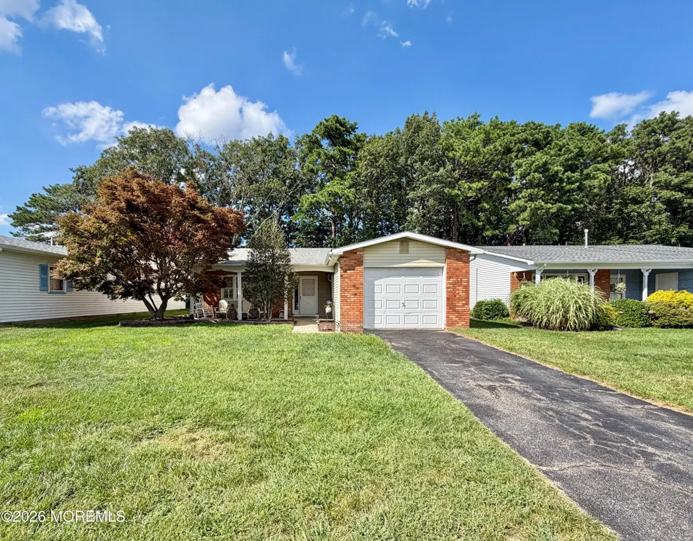 12 Lance Drive Brick, NJ 08723