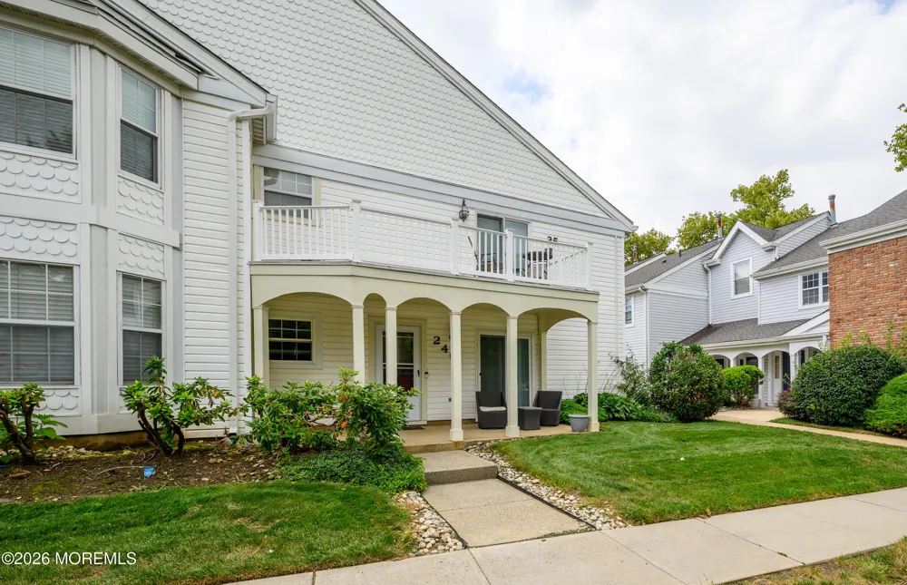 249 Tulip Lane Freehold, NJ 07728