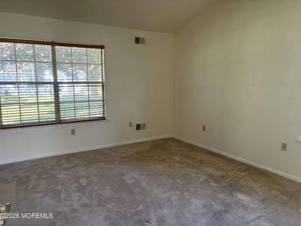 878 Winchester Court #B Manchester, NJ 08759