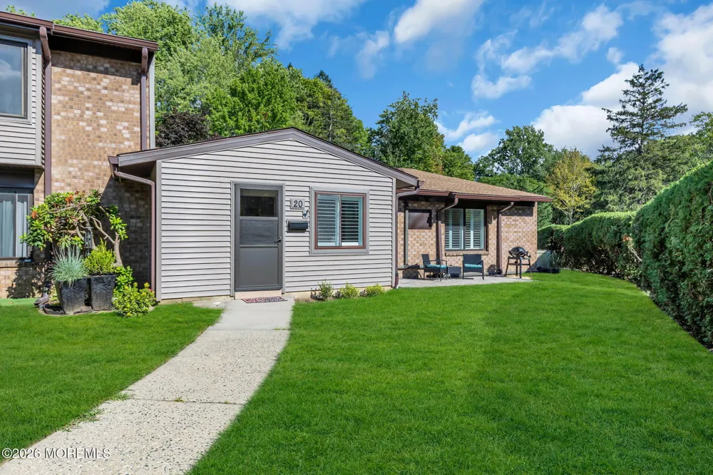 20 Lexington Court Red Bank, NJ 07701