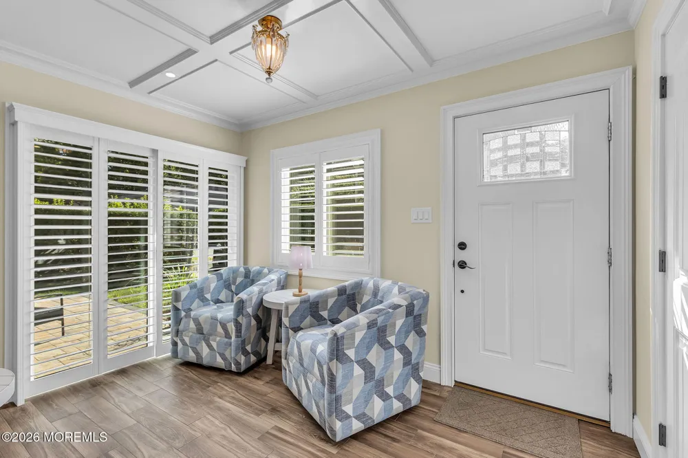 20 Lexington Court Red Bank, NJ 07701