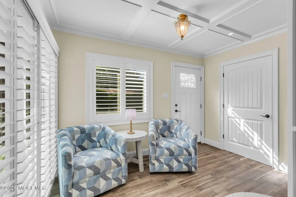 20 Lexington Court Red Bank, NJ 07701