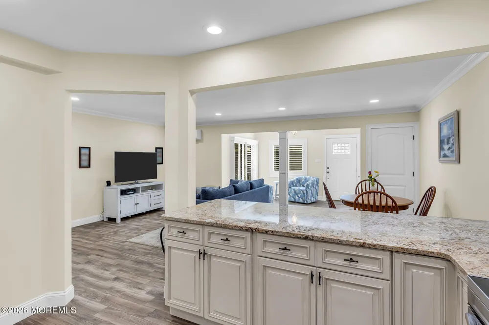 20 Lexington Court Red Bank, NJ 07701