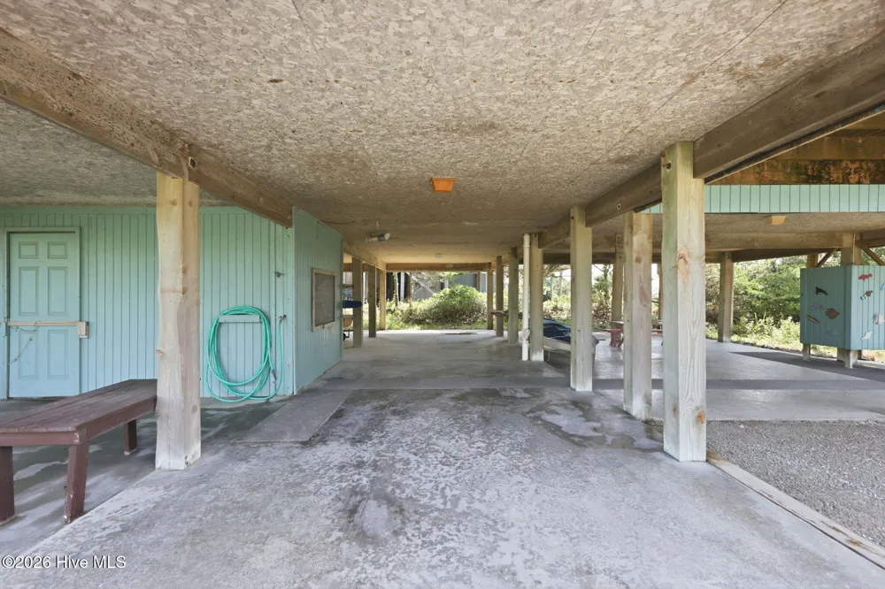 1308 Ocean Drive Emerald Isle, NC 28594