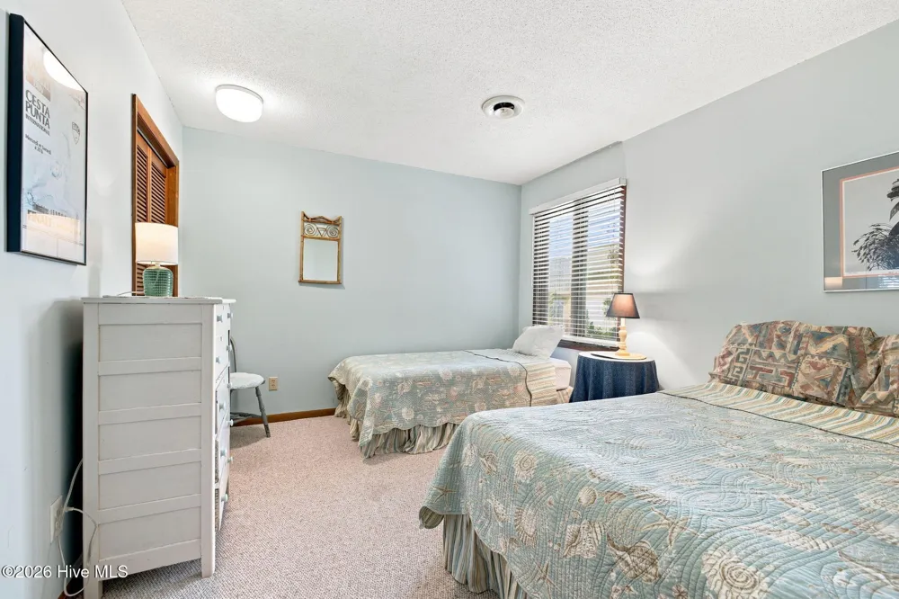 1308 Ocean Drive Emerald Isle, NC 28594