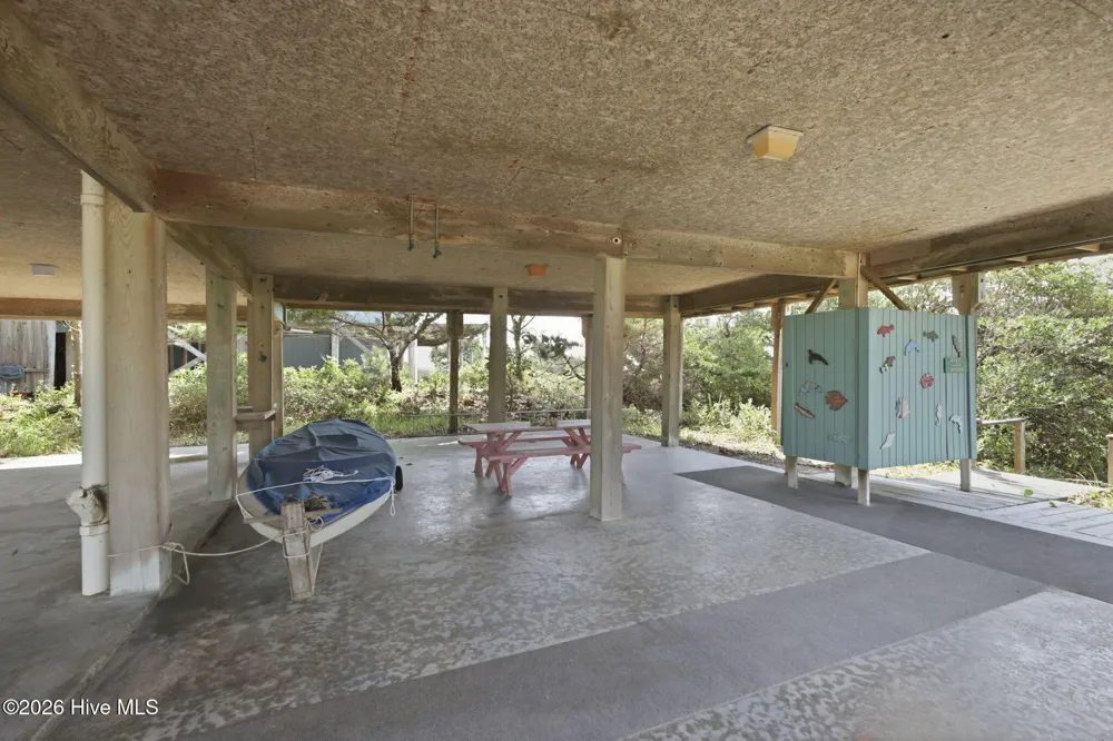 1308 Ocean Drive Emerald Isle, NC 28594