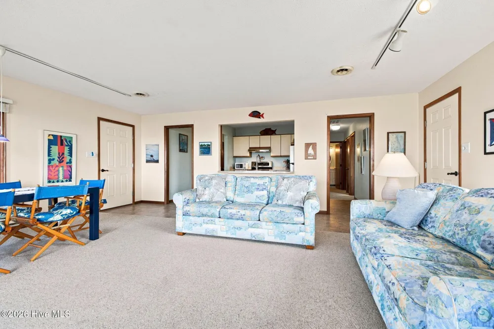 1308 Ocean Drive Emerald Isle, NC 28594