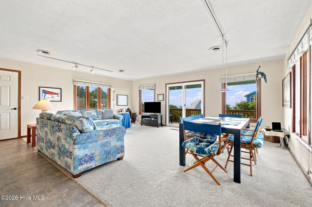 1308 Ocean Drive Emerald Isle, NC 28594