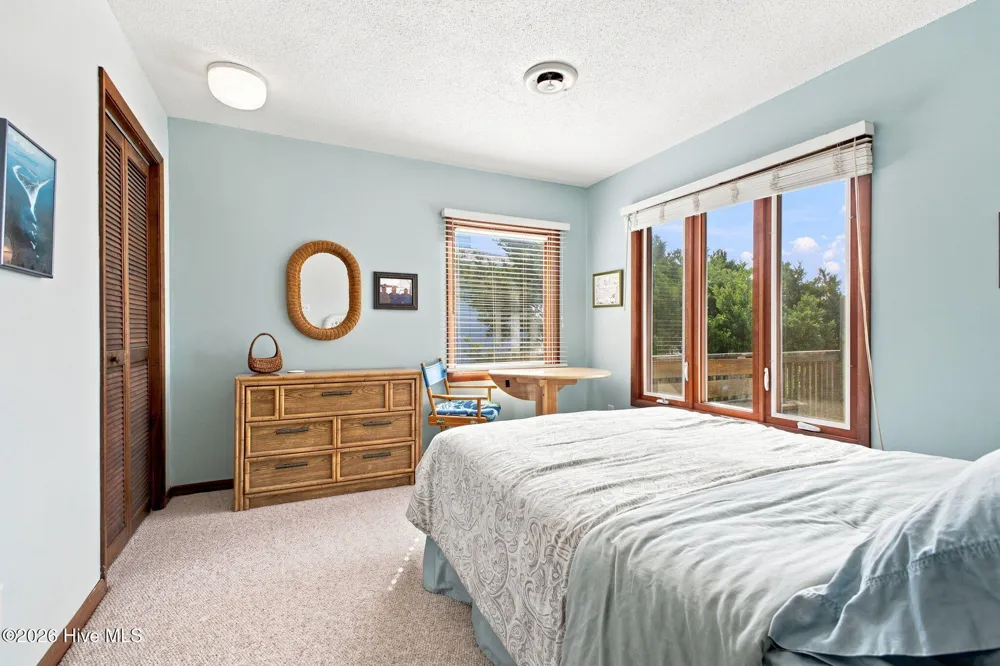 1308 Ocean Drive Emerald Isle, NC 28594