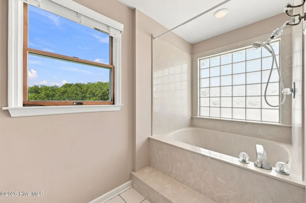 158 Big Hammock Point Road Sneads Ferry, NC 28460