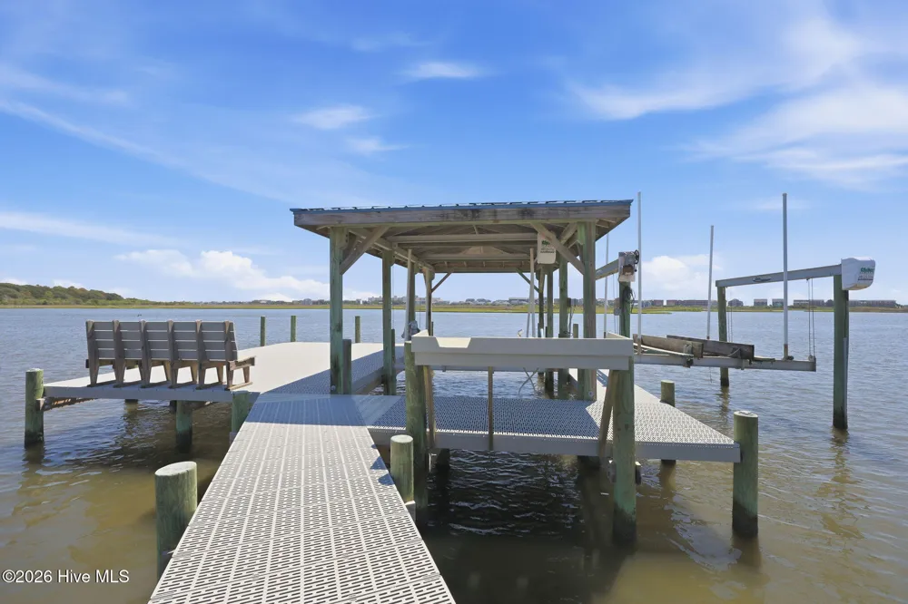 158 Big Hammock Point Road Sneads Ferry, NC 28460