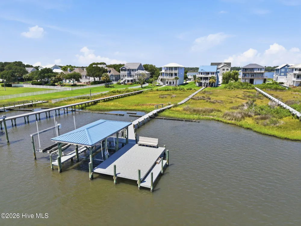 158 Big Hammock Point Road Sneads Ferry, NC 28460