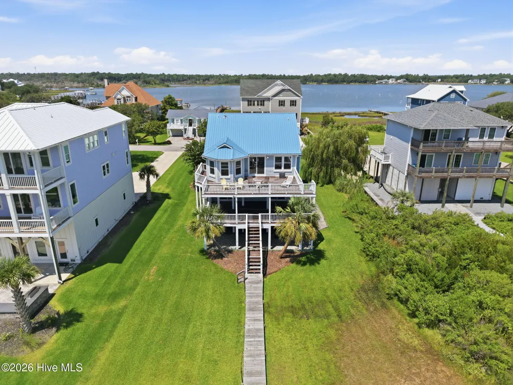 158 Big Hammock Point Road Sneads Ferry, NC 28460