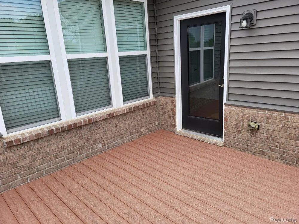 42504 ARBOR DRIVE Clinton Charter Township, MI 48038