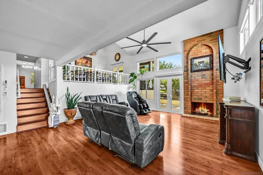 731 Inspiration Escondido, CA 92025