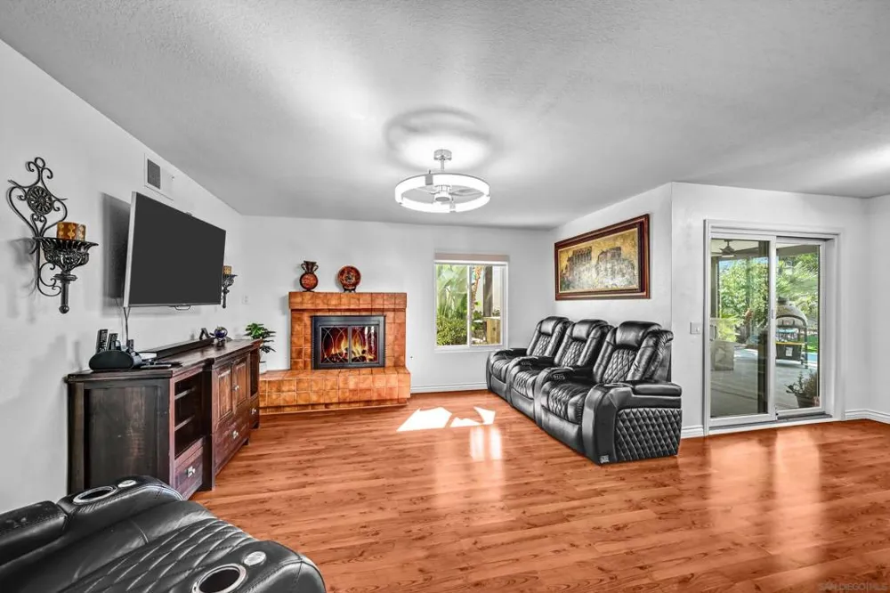 731 Inspiration Escondido, CA 92025