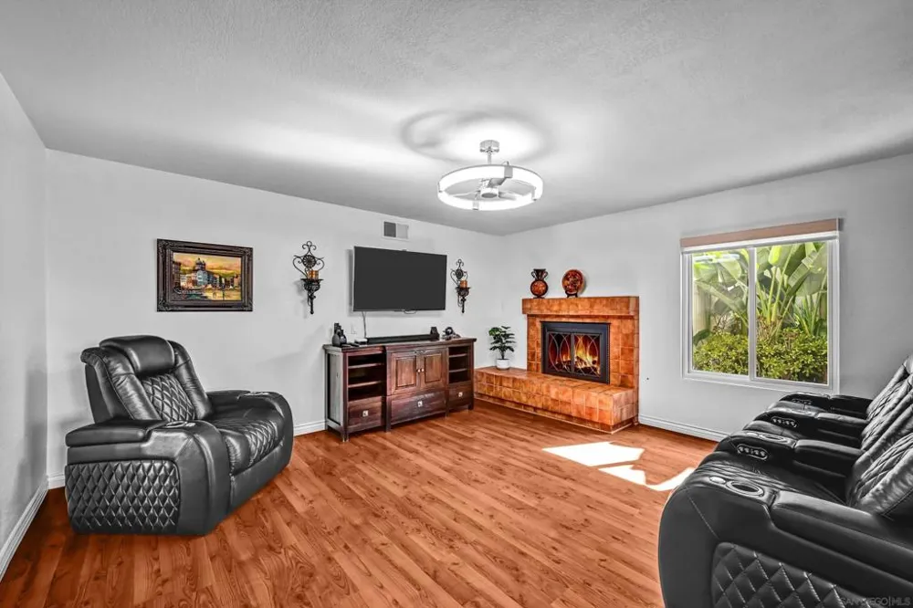 731 Inspiration Escondido, CA 92025