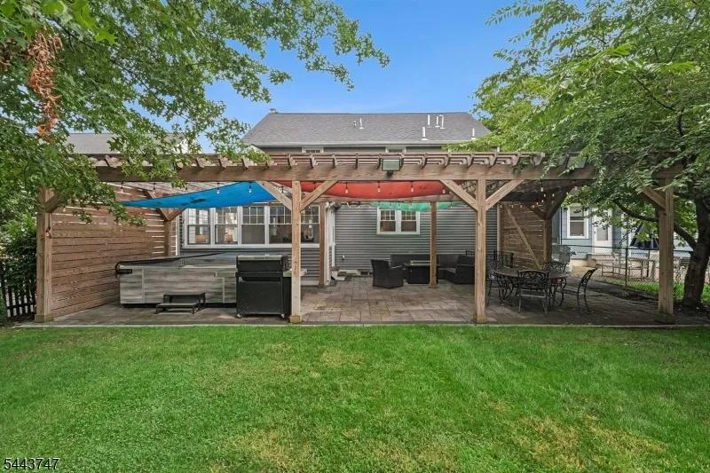 81 Hudson Ave Maplewood, NJ 07040
