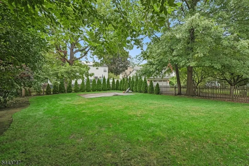 81 Hudson Ave Maplewood, NJ 07040