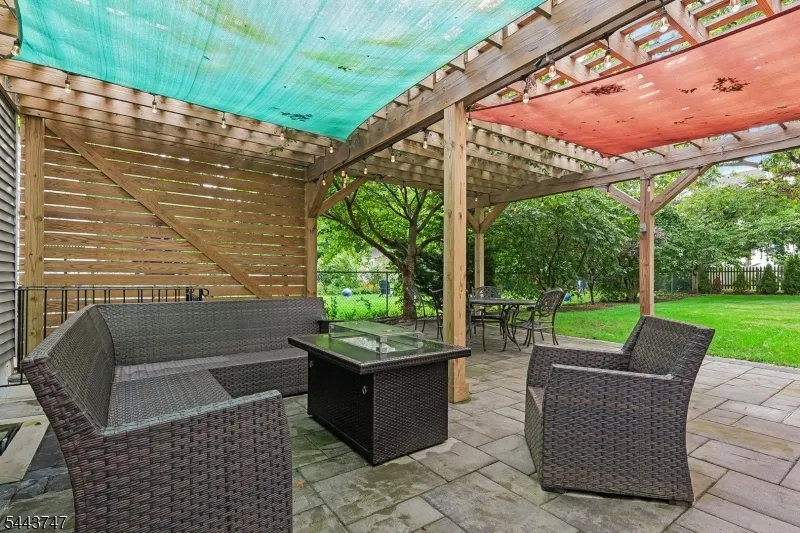81 Hudson Ave Maplewood, NJ 07040