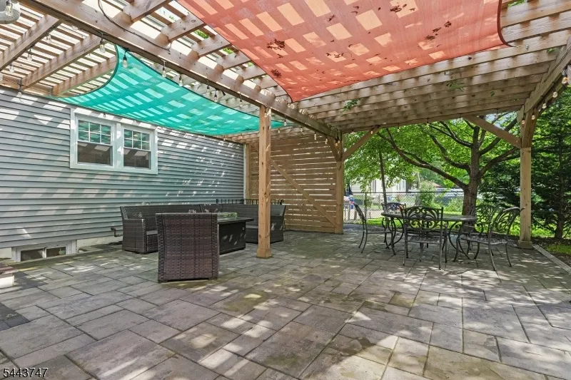 81 Hudson Ave Maplewood, NJ 07040
