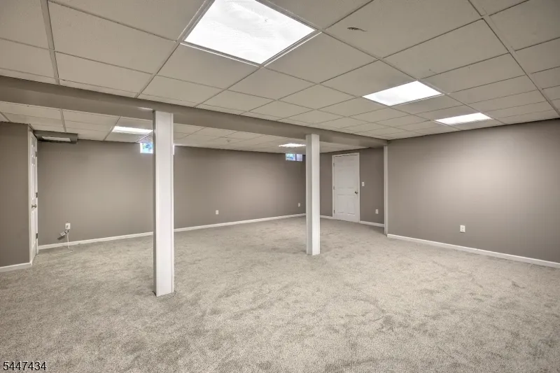 230 Shiloh Rd Hope, NJ 07825