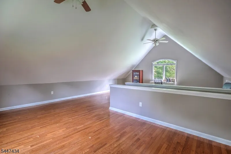 230 Shiloh Rd Hope, NJ 07825