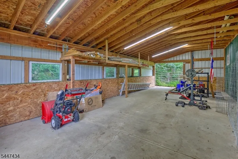 230 Shiloh Rd Hope, NJ 07825