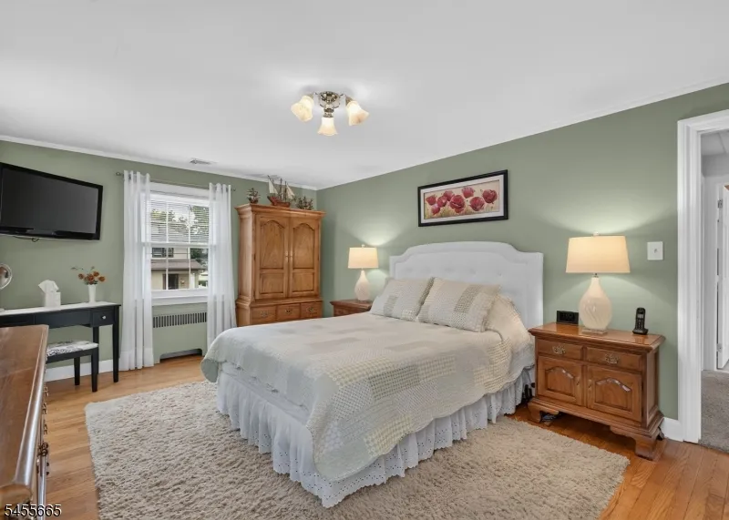 957 Arnet Ave Union, NJ 07083
