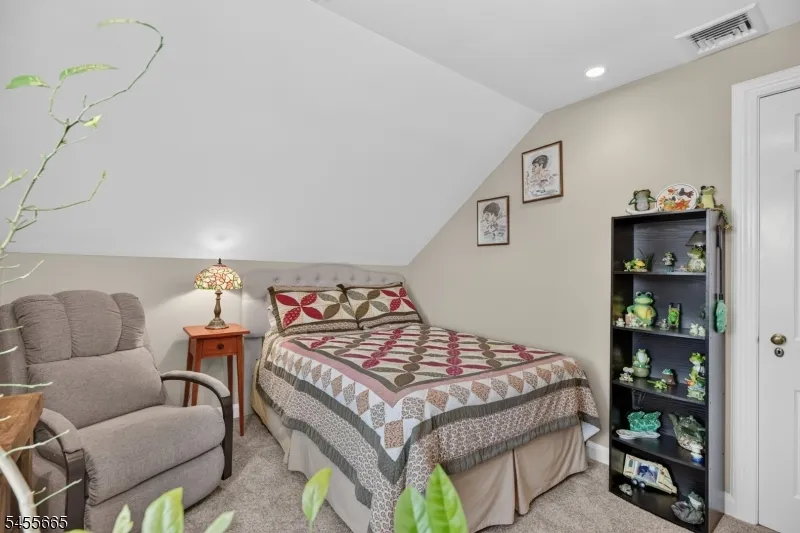 957 Arnet Ave Union, NJ 07083