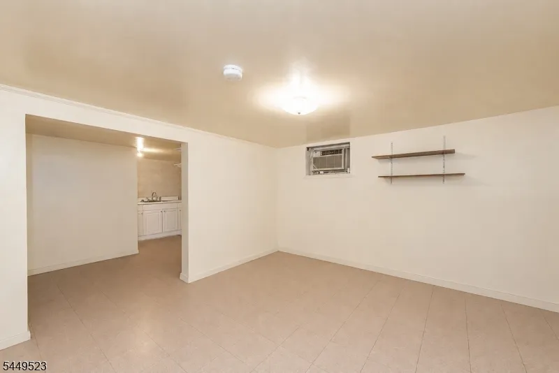 1456 76Th St North Bergen, NJ 07047
