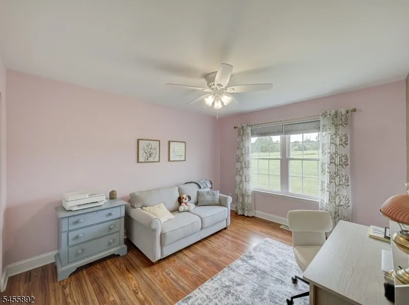 1102 Fox Hill Pl Holland, NJ 08848