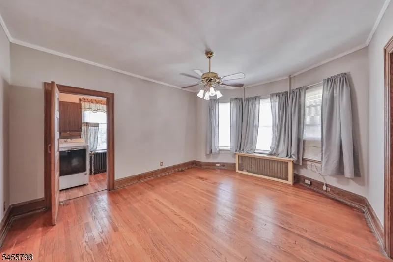 40 Chambers St Phillipsburg Town, NJ 08865