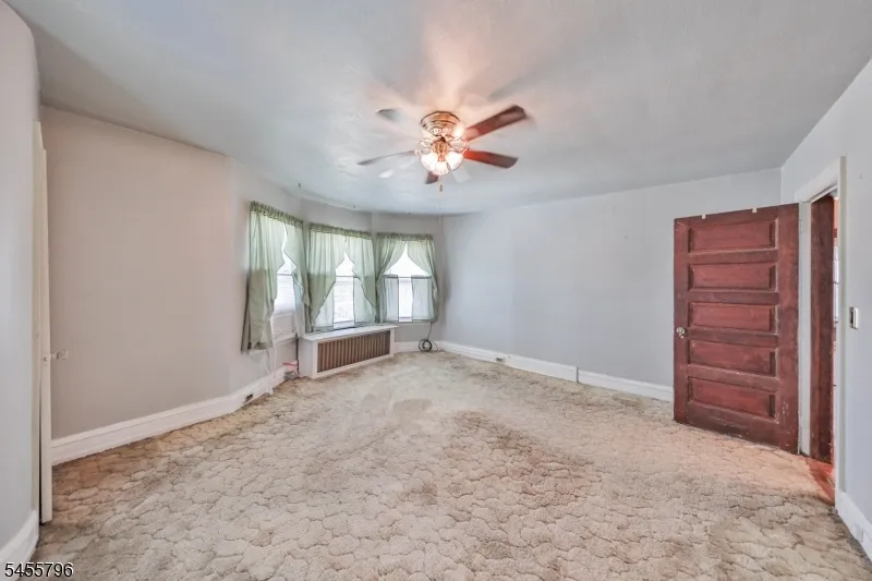 40 Chambers St Phillipsburg Town, NJ 08865