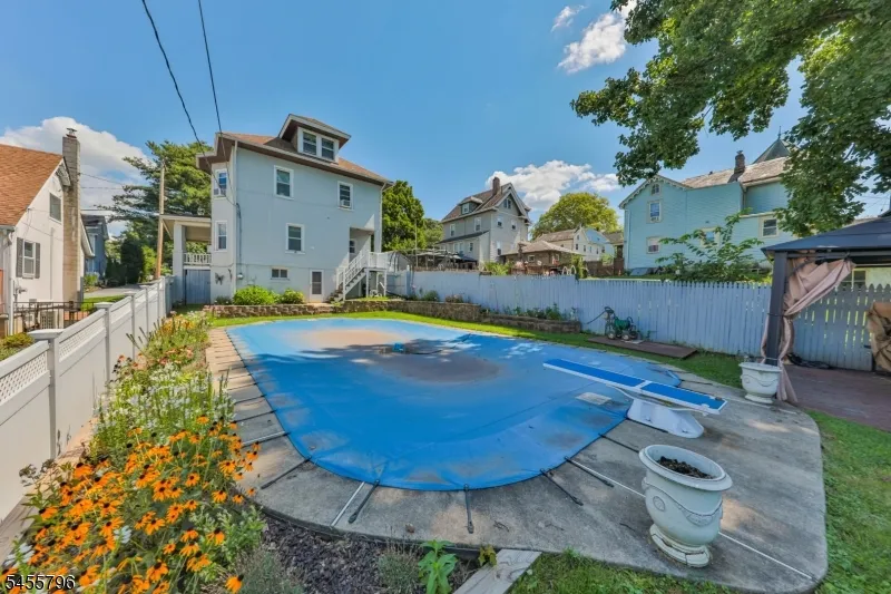 40 Chambers St Phillipsburg Town, NJ 08865