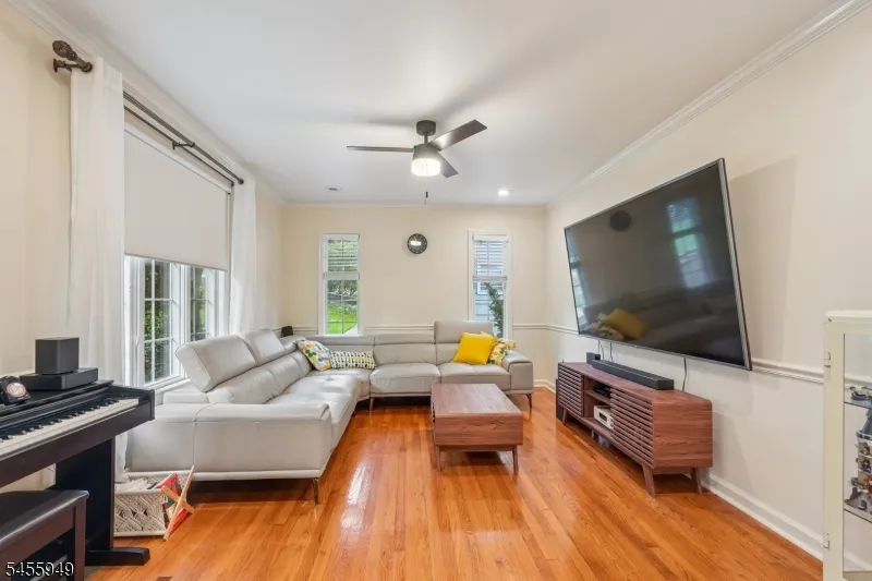 89 Minnehaha Blvd Oakland, NJ 07436