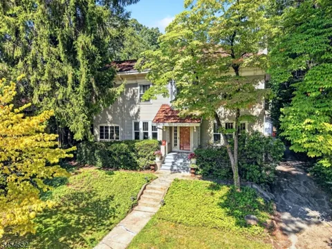 115 Maplewood Ave
