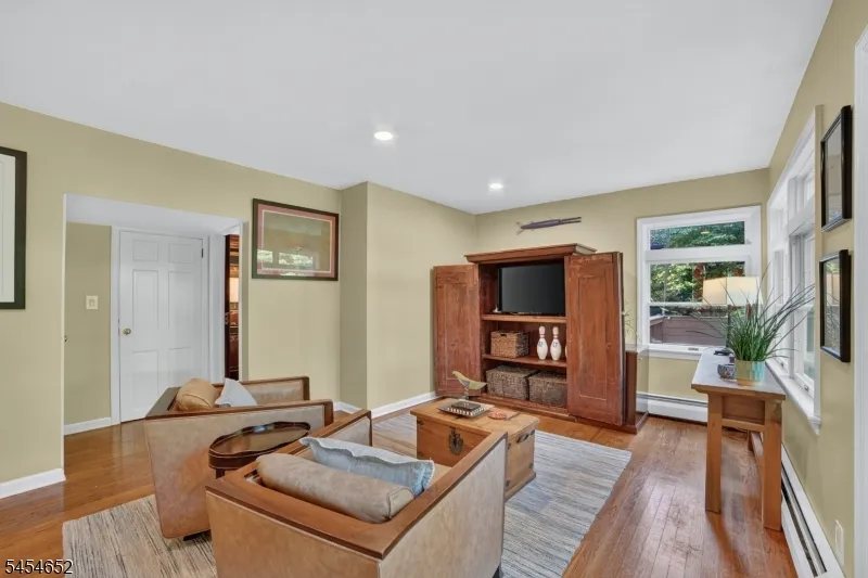 115 Maplewood Ave Maplewood, NJ 07040