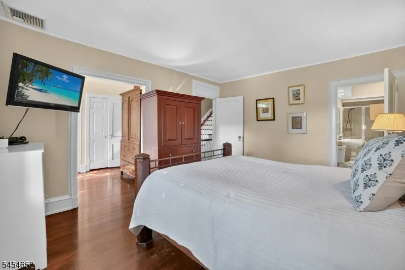 115 Maplewood Ave Maplewood, NJ 07040