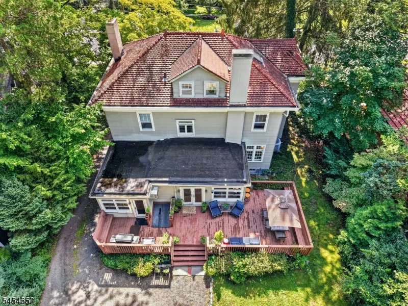 115 Maplewood Ave Maplewood, NJ 07040