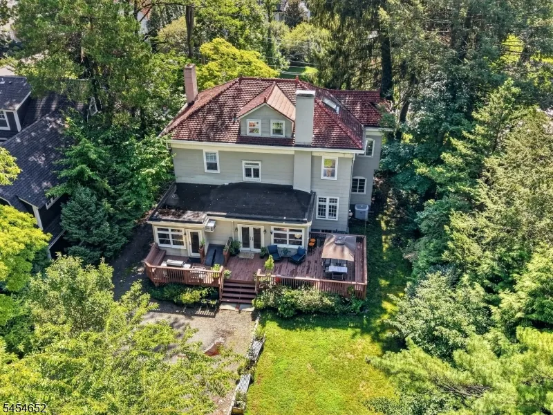 115 Maplewood Ave Maplewood, NJ 07040