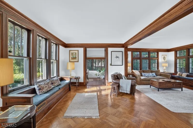 115 Maplewood Ave Maplewood, NJ 07040