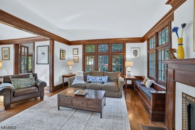 115 Maplewood Ave Maplewood, NJ 07040
