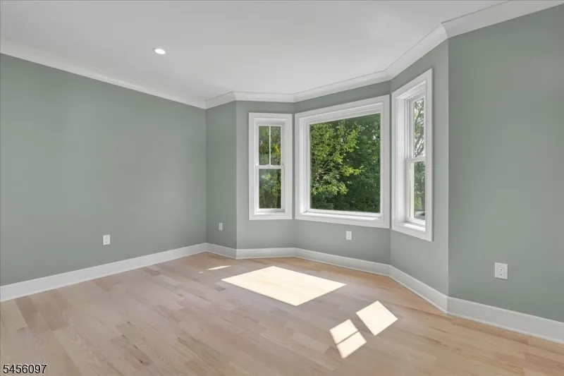 517 Lexington Ave Cranford, NJ 07016